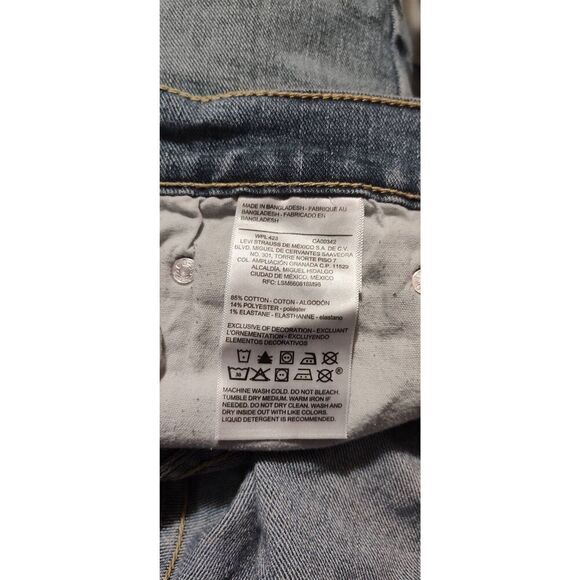 Levi's Signature Men's S61 Relaxed Jeans Size 40x32 PLEASE SEE MEASUREMENTS! - Picture 7 of 9